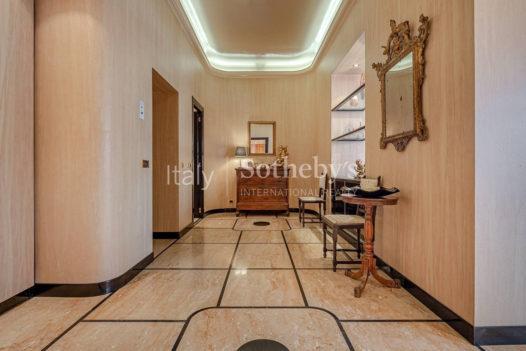 Elegant apartment  in the Repubblica area - 2