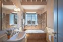 Bellissimo colonico in Val d'Orcia, in affitto, Radicofani | Sotheby’s Realty Italy - 19