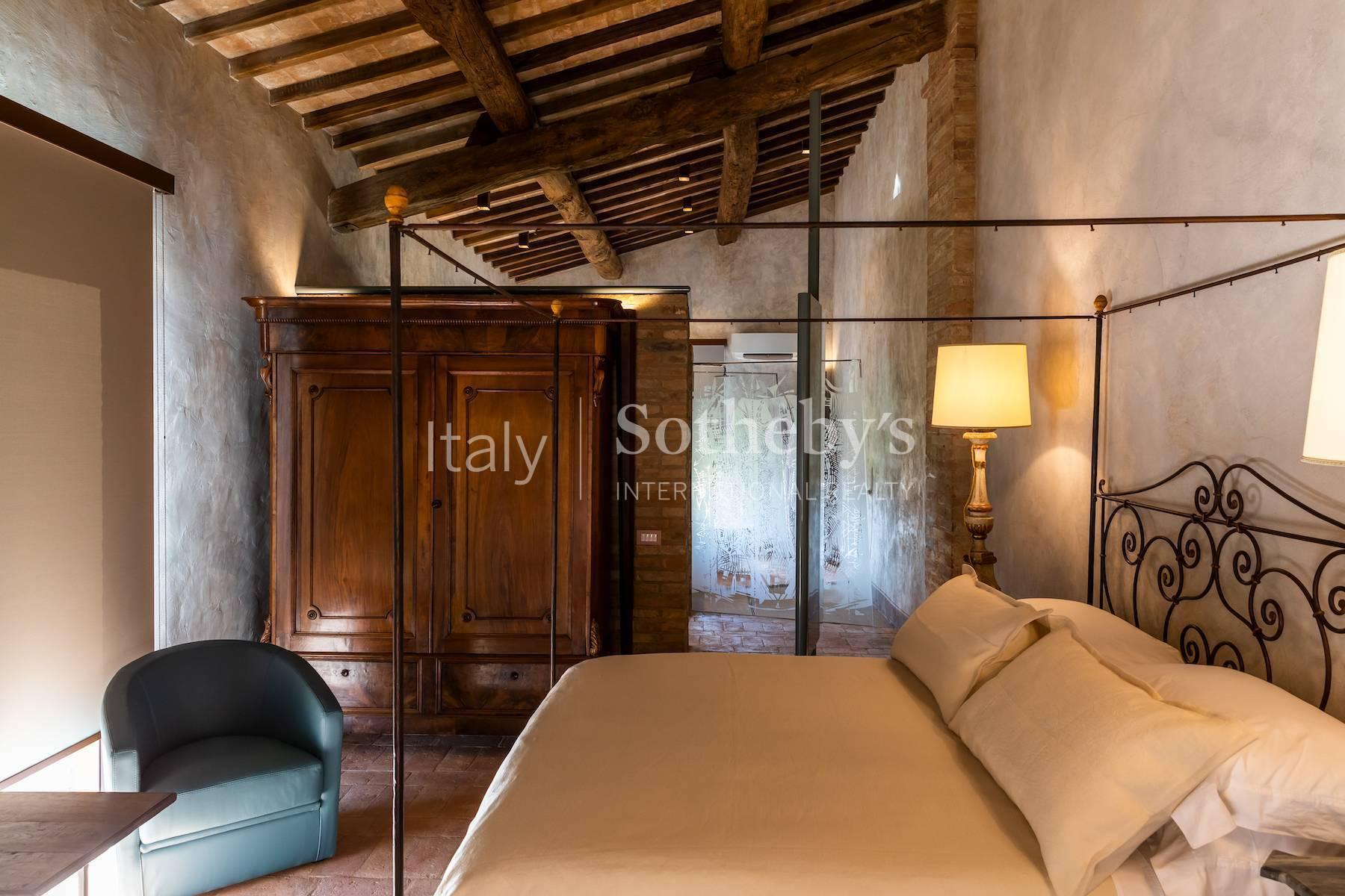 Splendida proprietà in collina nel cuore della Toscana con vista a 360 gradi - 20
