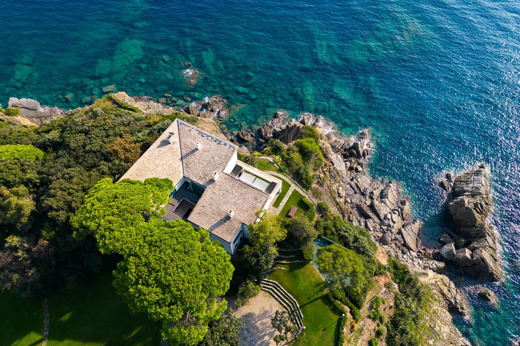 An architectural masterpiece overlooking the sea in Sestri Levante - 2