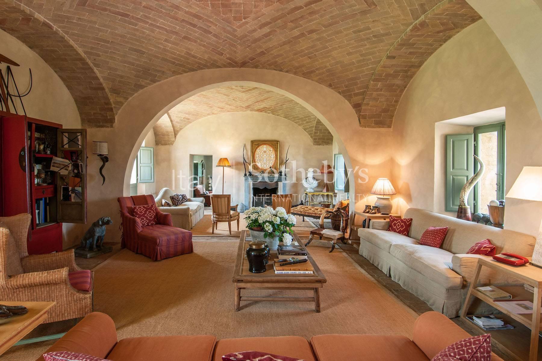 A charming Tuscan villa in the heart of Montalcino - 5