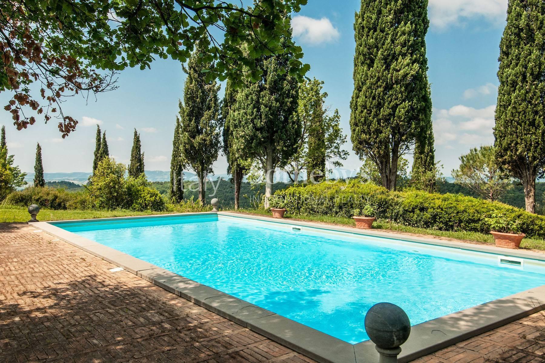 A charming Tuscan villa in the heart of Montalcino - 26