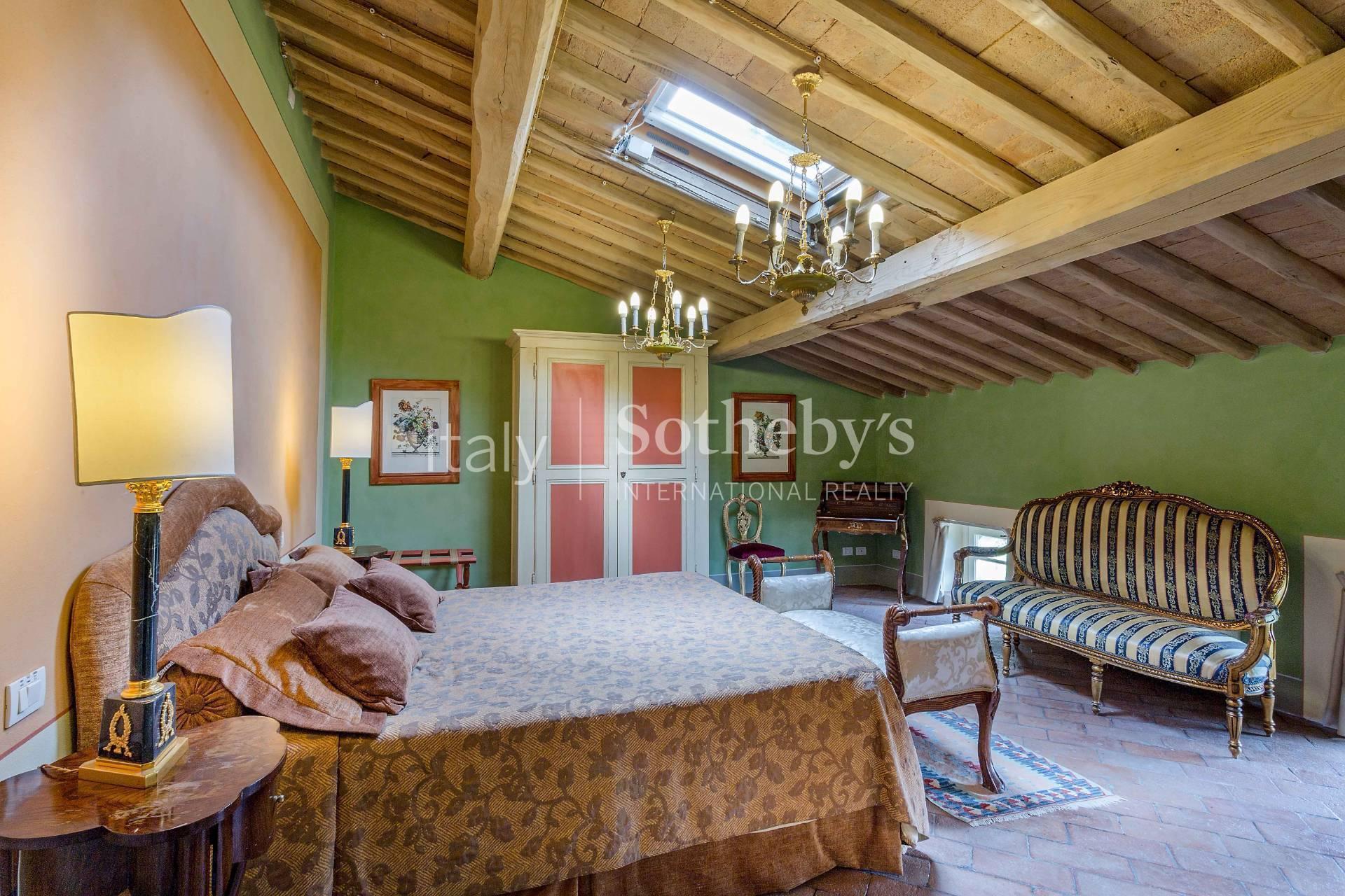 A historical villa surrounded by hill-terraced olive groves - 30