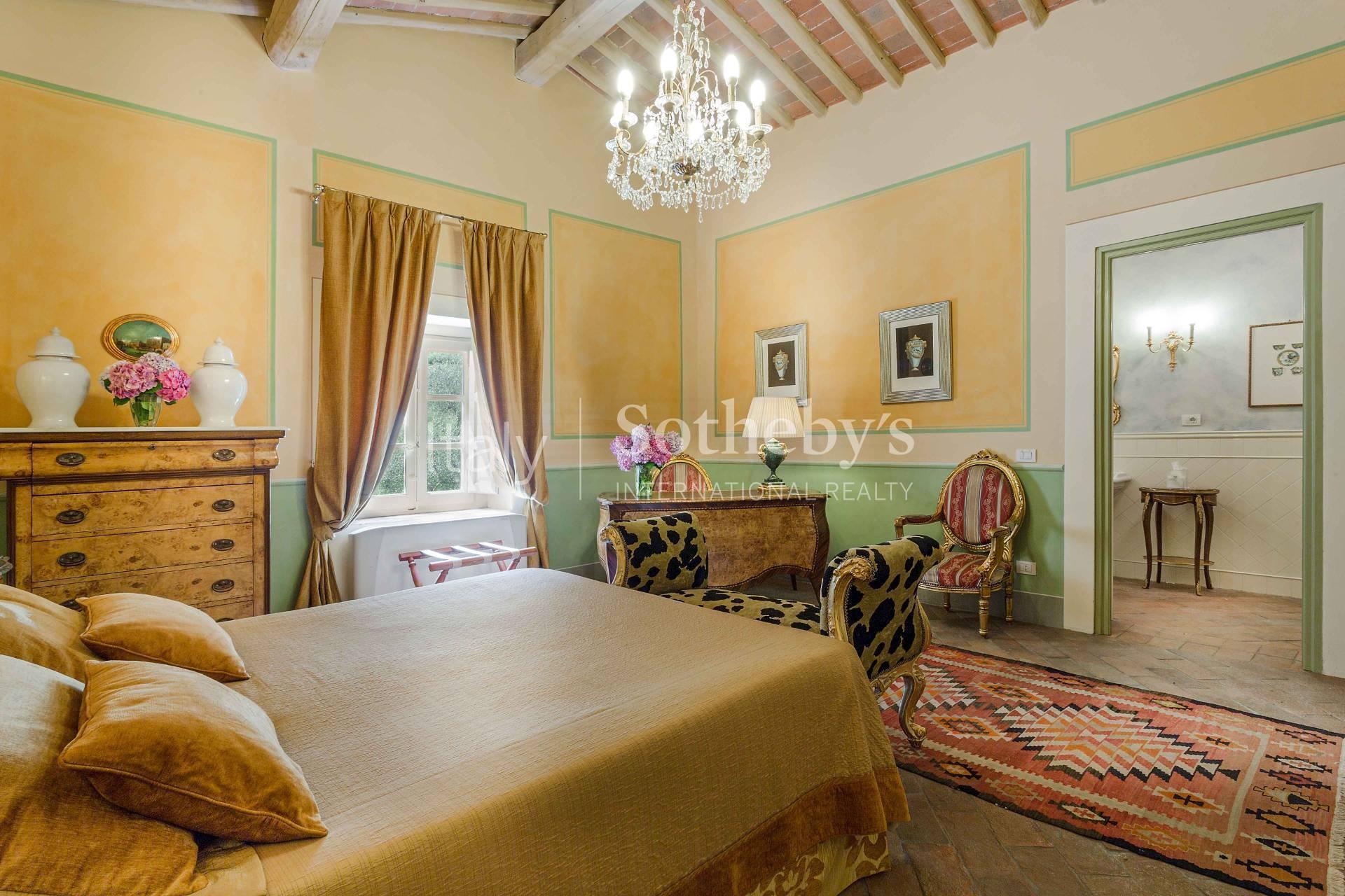 A historical villa surrounded by hill-terraced olive groves - 37