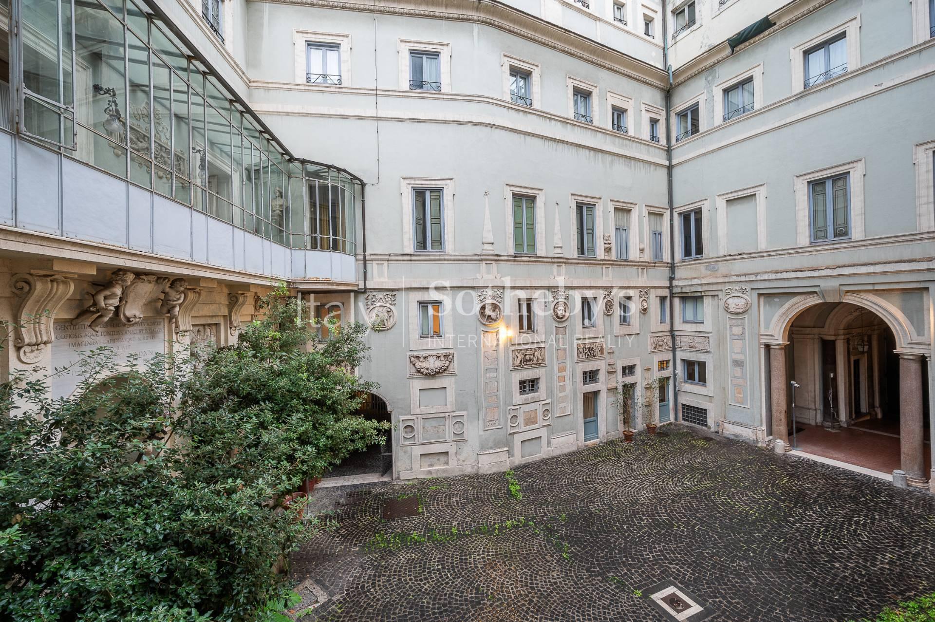 Palazzo Rondinini, ein barockes Meisterwerk im Rom Stadtzentrum - 8