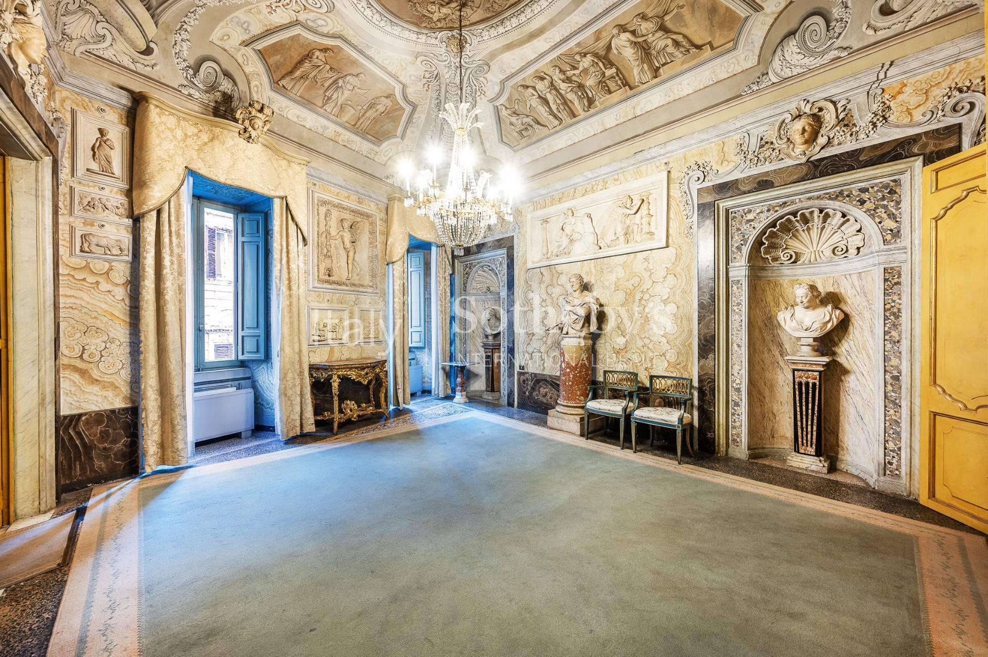 Palazzo Rondinini, capolavoro barocco al centro di Roma - 4