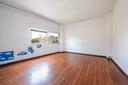 Luminoso appartamento con affacci nel verde, in vendita, Roma | Sotheby’s Realty Italy - 10