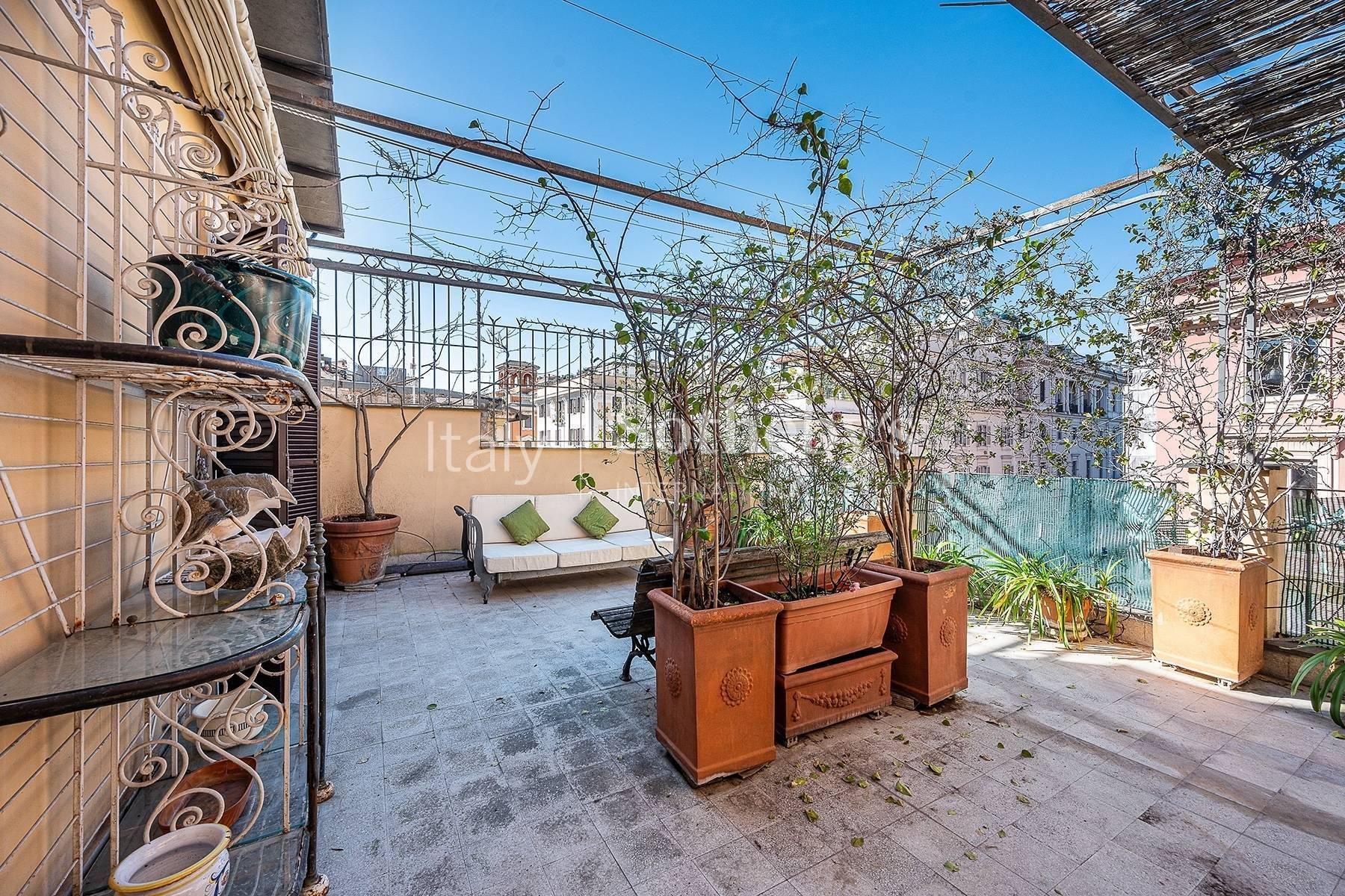 Splendido attico con terrazze nel centro storico di Roma, in vendita, Roma | Sotheby’s Realty Italy - 2
