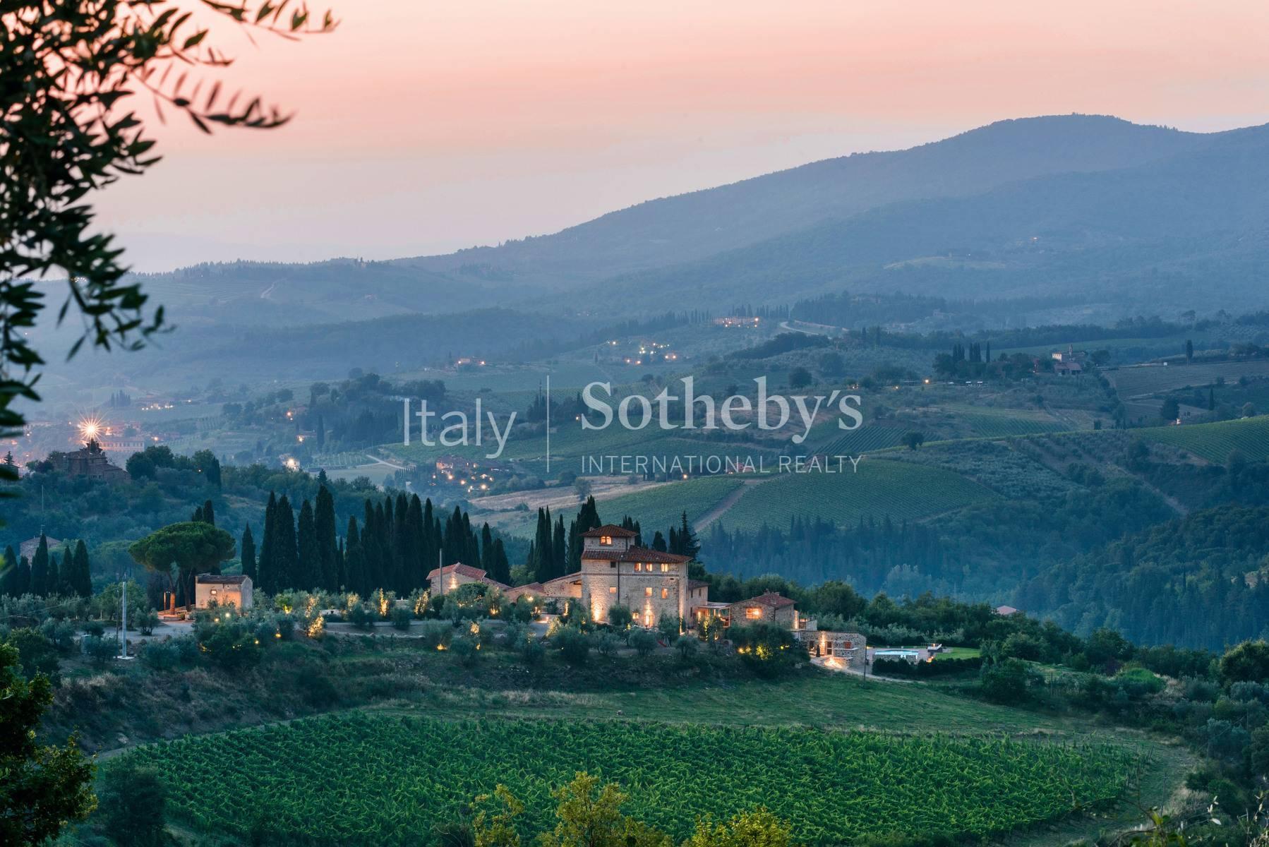 Storica tenuta di lusso a Greve con vista mozzafiato, in vendita, Greve in Chianti | Sotheby’s Realty Italy - 2