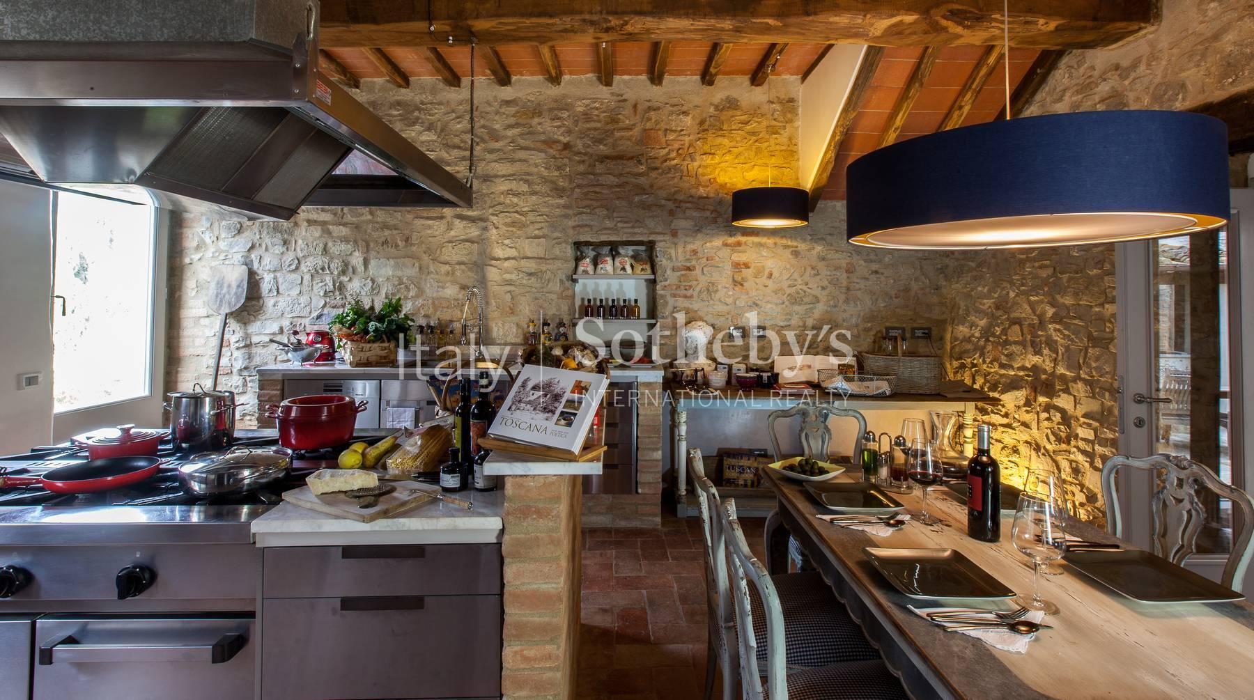 Storica tenuta di lusso a Greve con vista mozzafiato, in vendita, Greve in Chianti | Sotheby’s Realty Italy - 7