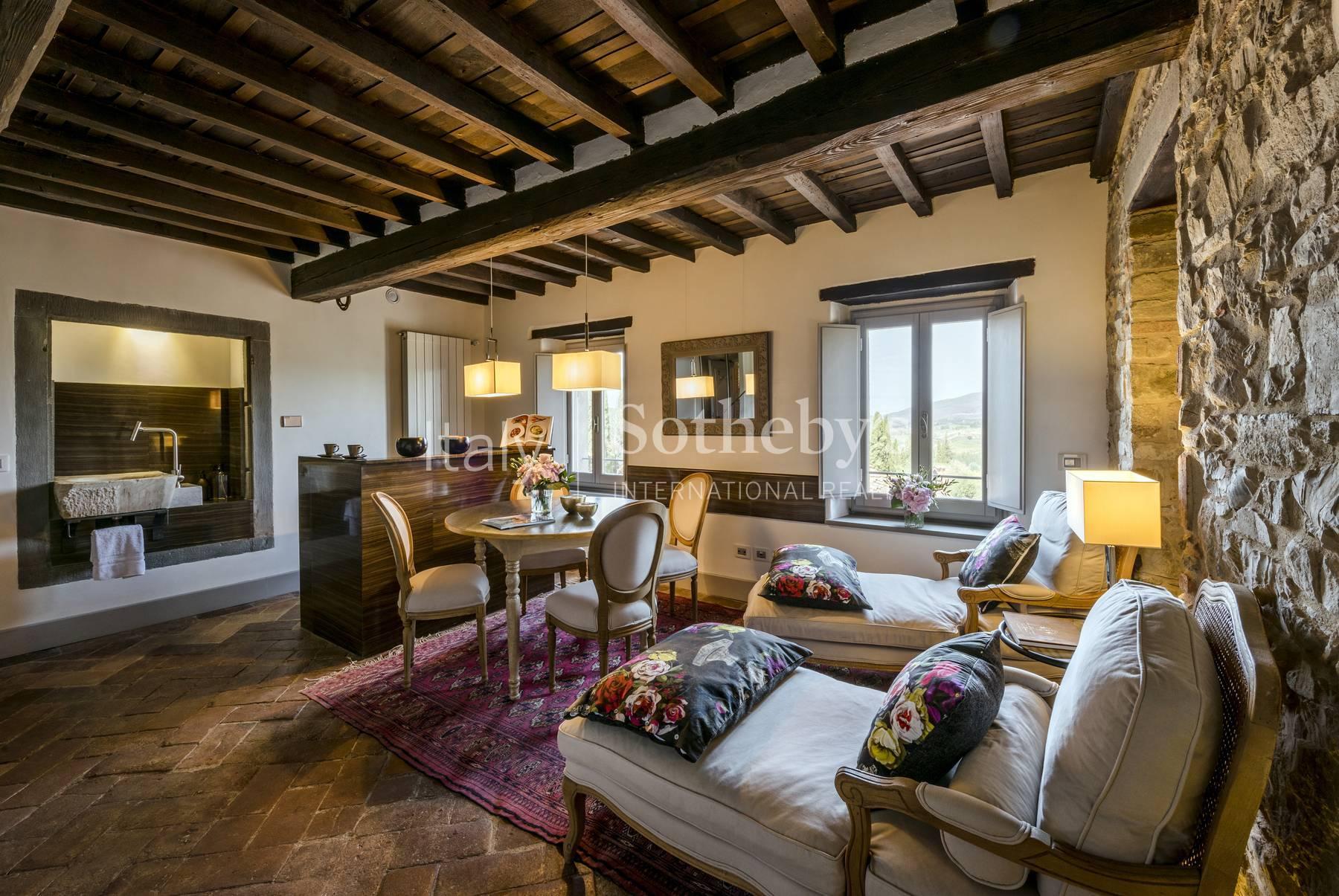 Storica tenuta di lusso a Greve con vista mozzafiato, in vendita, Greve in Chianti | Sotheby’s Realty Italy - 11