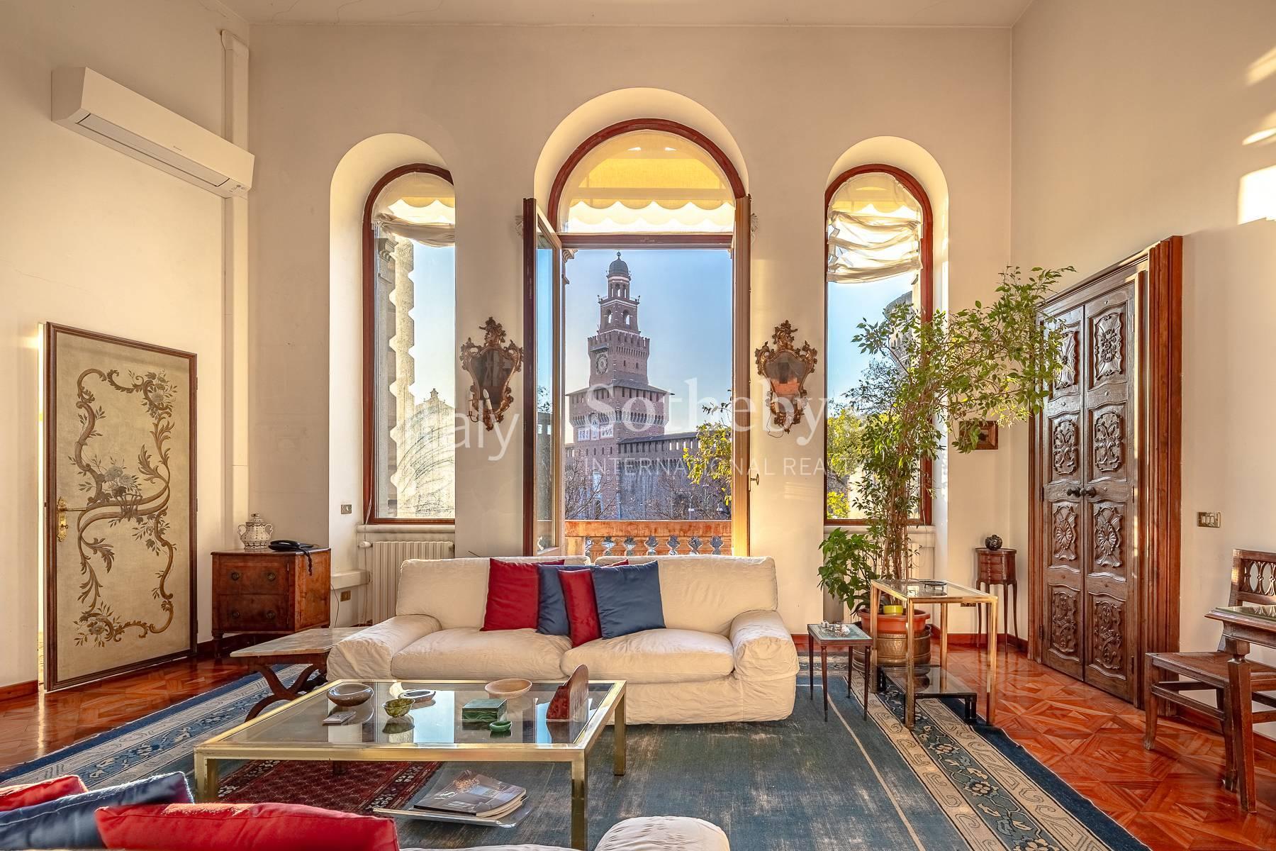 Elegant Residence Overlooking Castello Sforzesco - 2