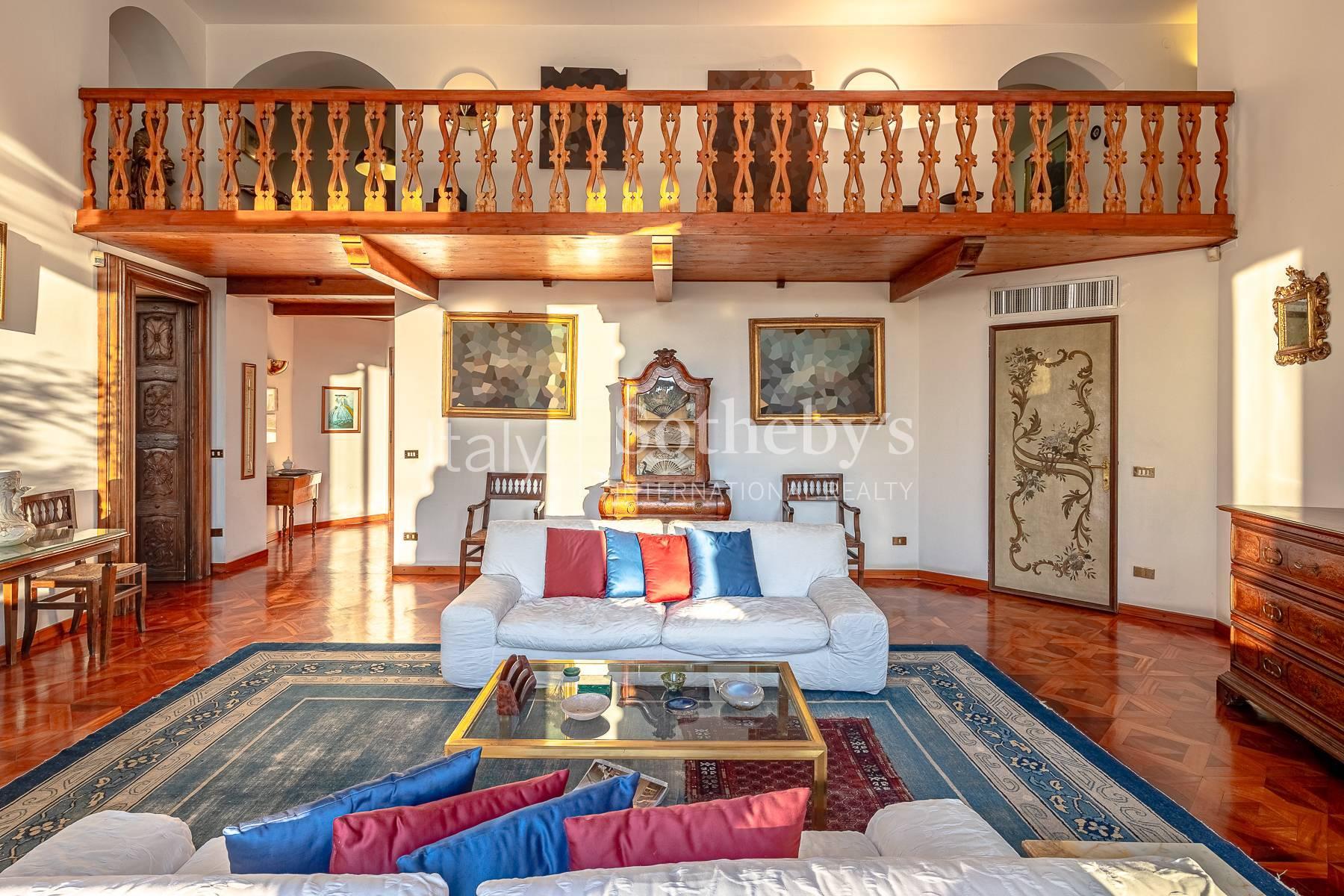 Elegant Residence Overlooking Castello Sforzesco - 4
