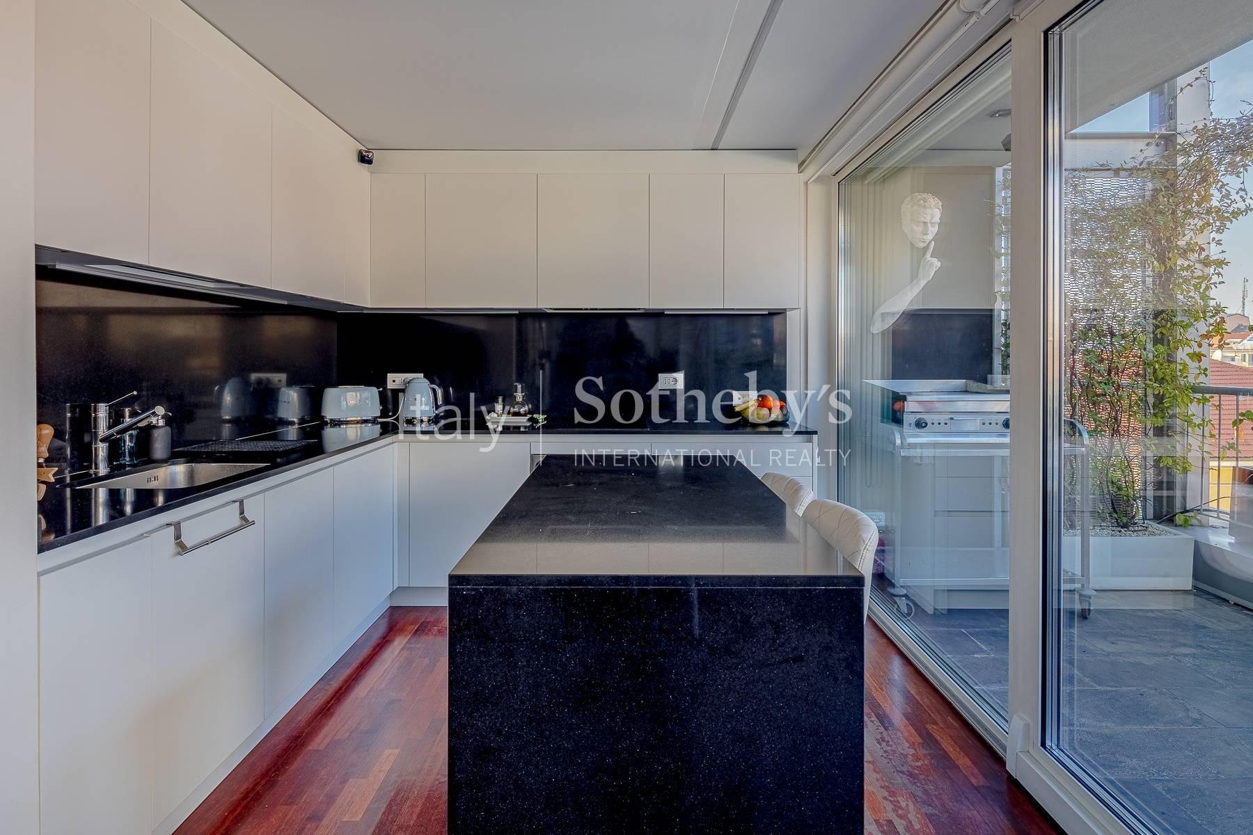 Attico di charme completamente ristrutturato, in vendita, Milano | Sotheby’s Realty Italy - 10