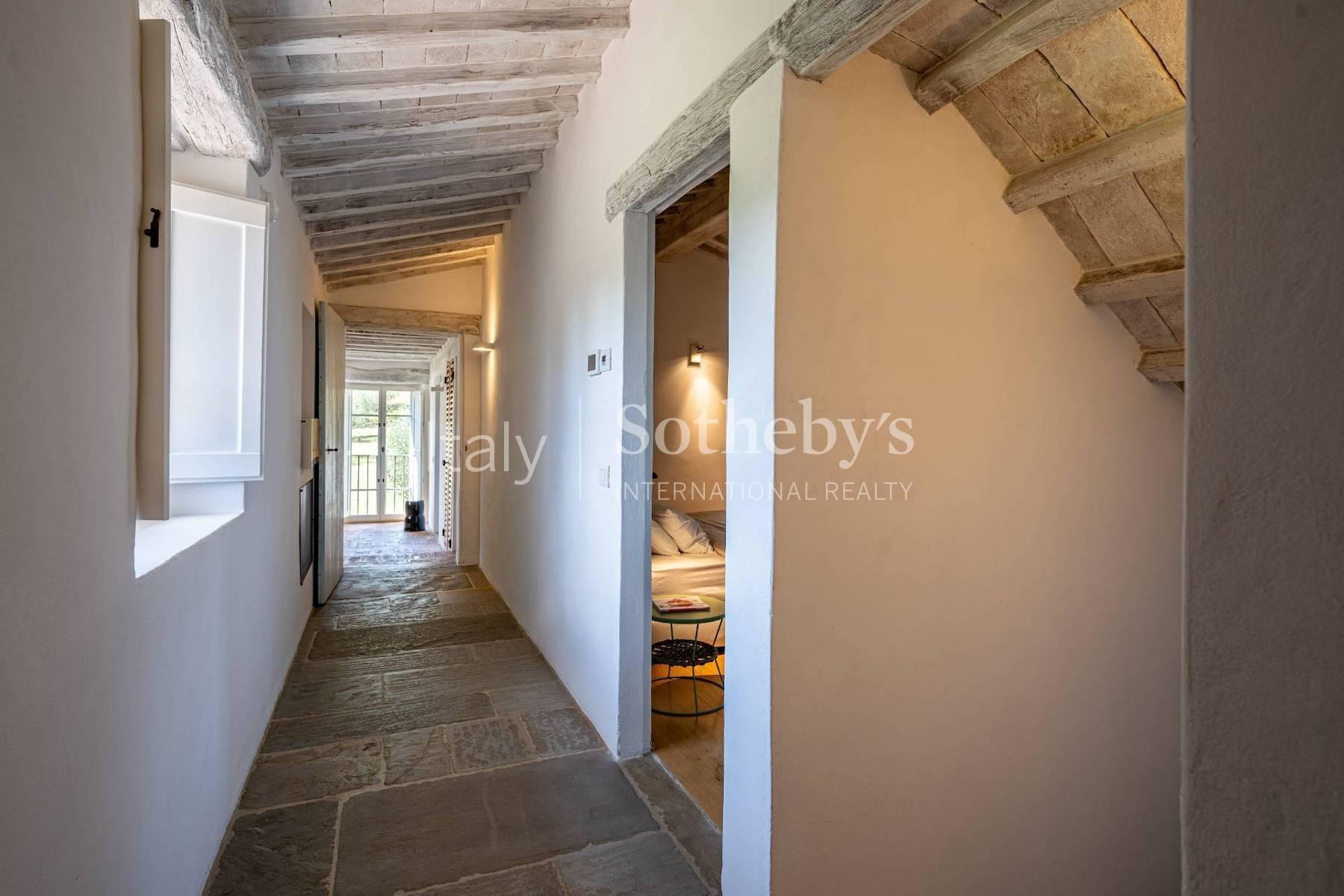 Esclusivo e moderno casale in pietra con piscina, in vendita, Città di Castello | Sotheby’s Realty Italy - 20
