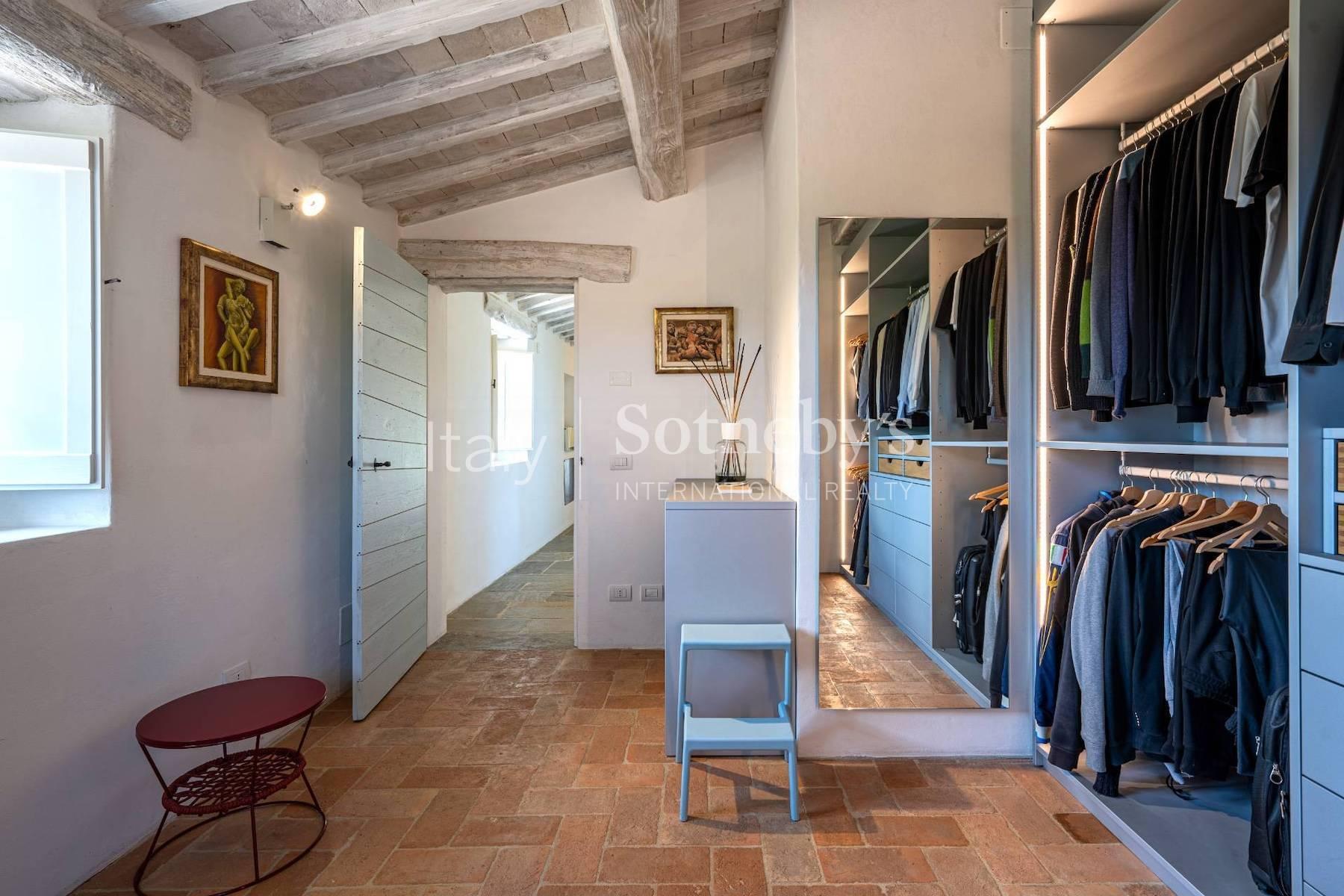 Esclusivo e moderno casale in pietra con piscina, in vendita, Città di Castello | Sotheby’s Realty Italy - 25