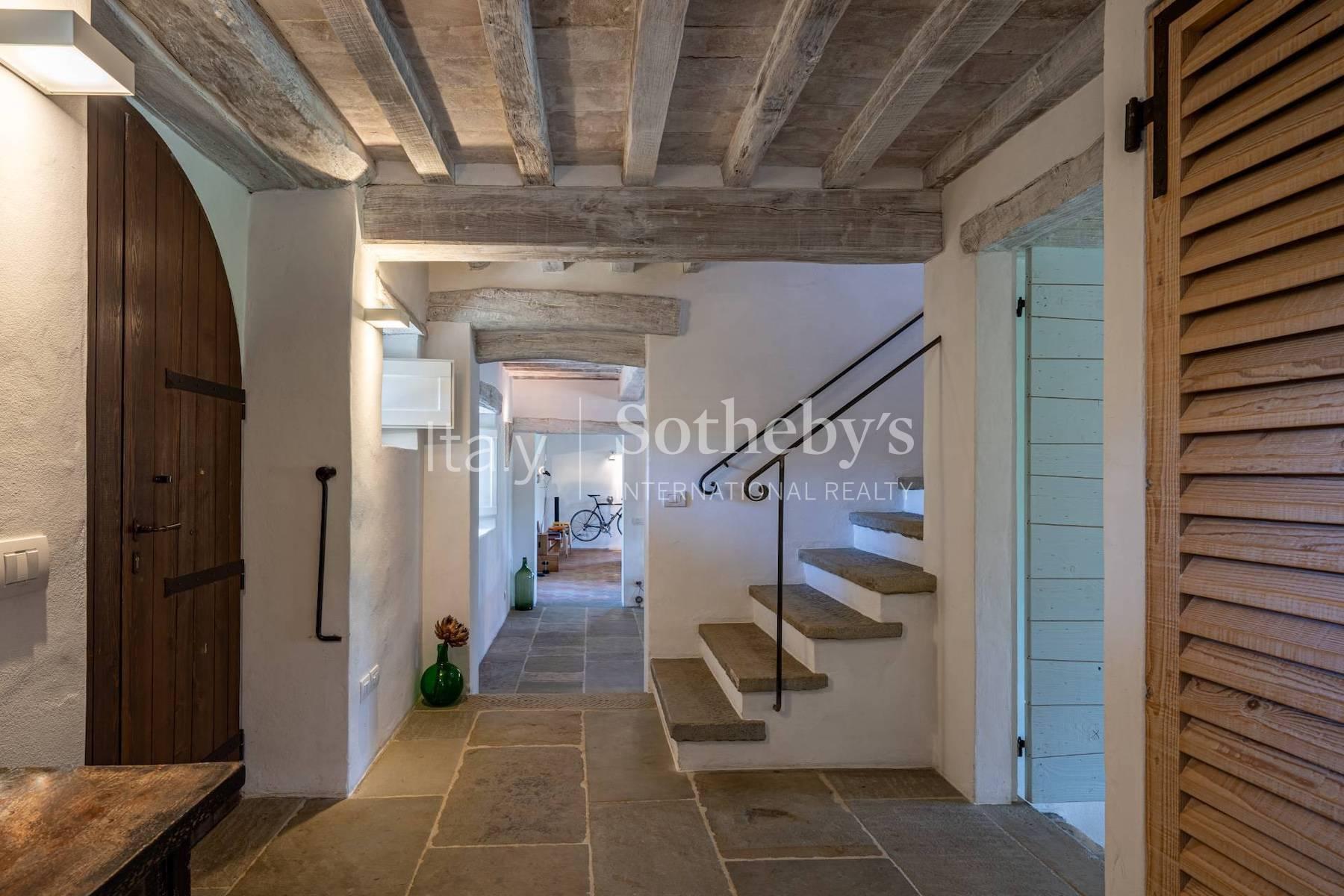Esclusivo e moderno casale in pietra con piscina, in vendita, Città di Castello | Sotheby’s Realty Italy - 16