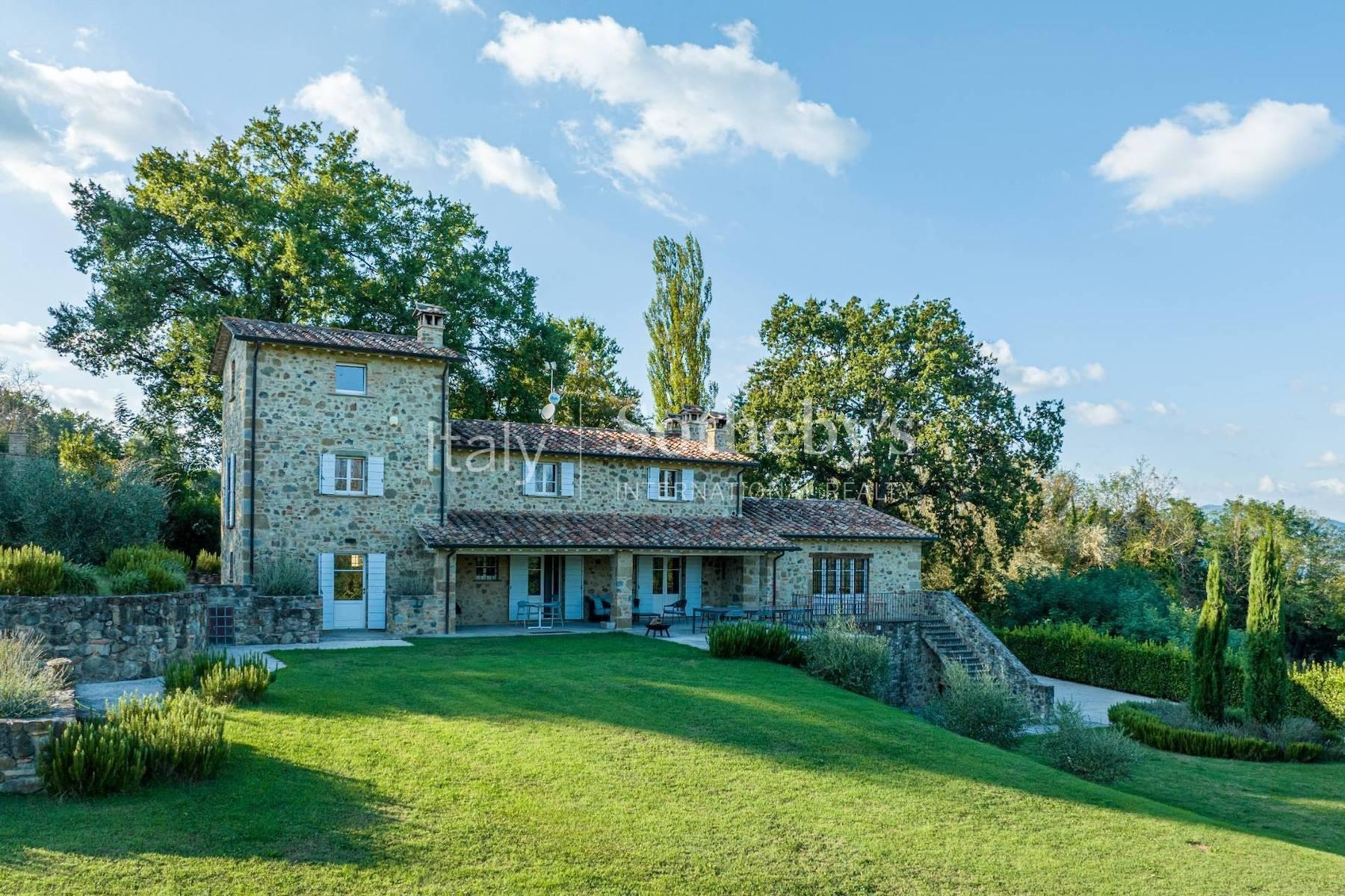 Esclusivo e moderno casale in pietra con piscina, in vendita, Città di Castello | Sotheby’s Realty Italy - 40