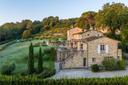 Esclusivo e moderno casale in pietra con piscina, in vendita, Città di Castello | Sotheby’s Realty Italy - 45