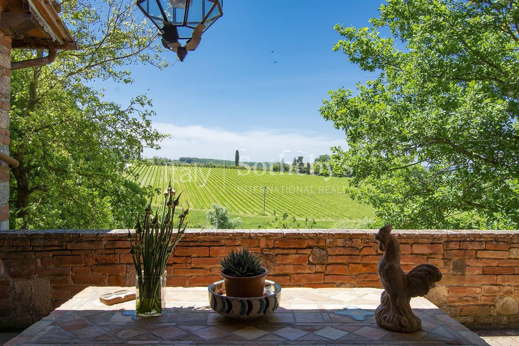 Esclusive wine estate in the heart of Chianti classico - 2