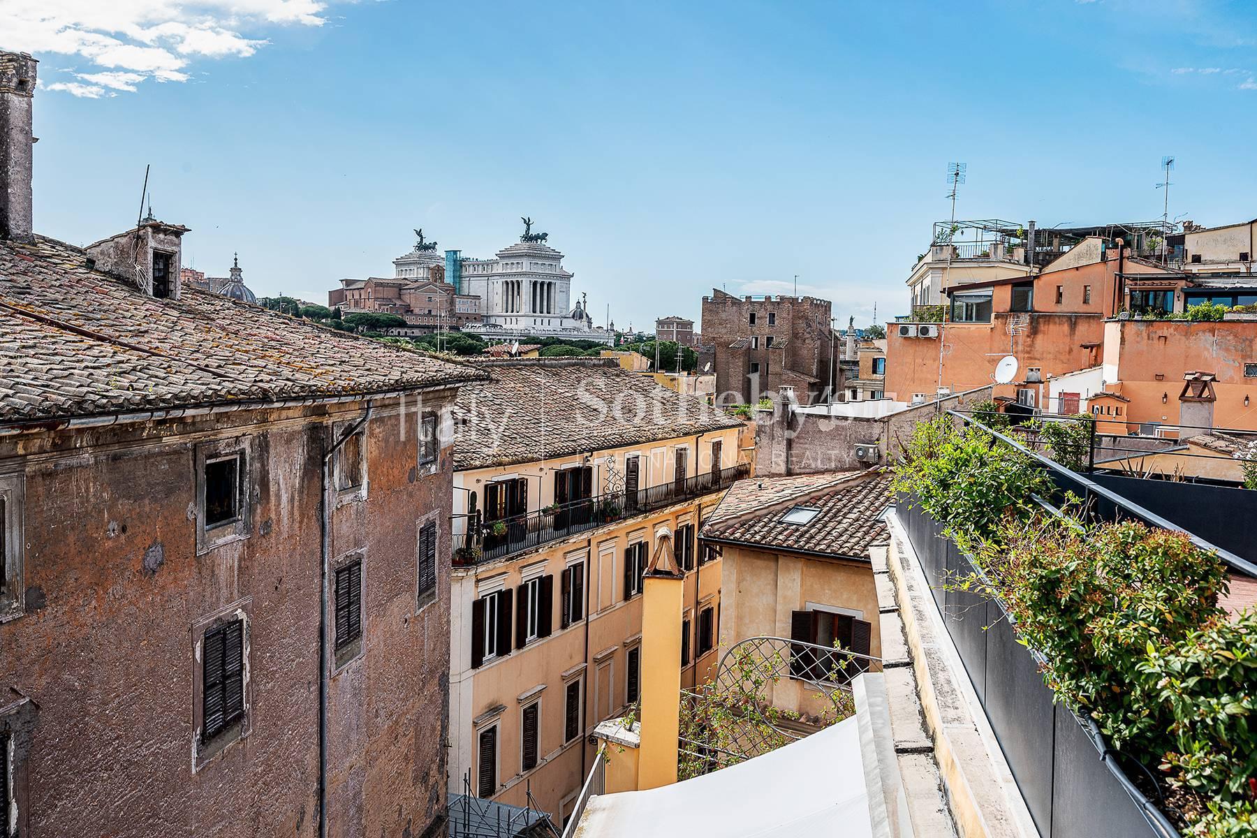 Palazzetto di charme con vista sul Colosseo, in vendita, Roma | Sotheby’s Realty Italy - 11