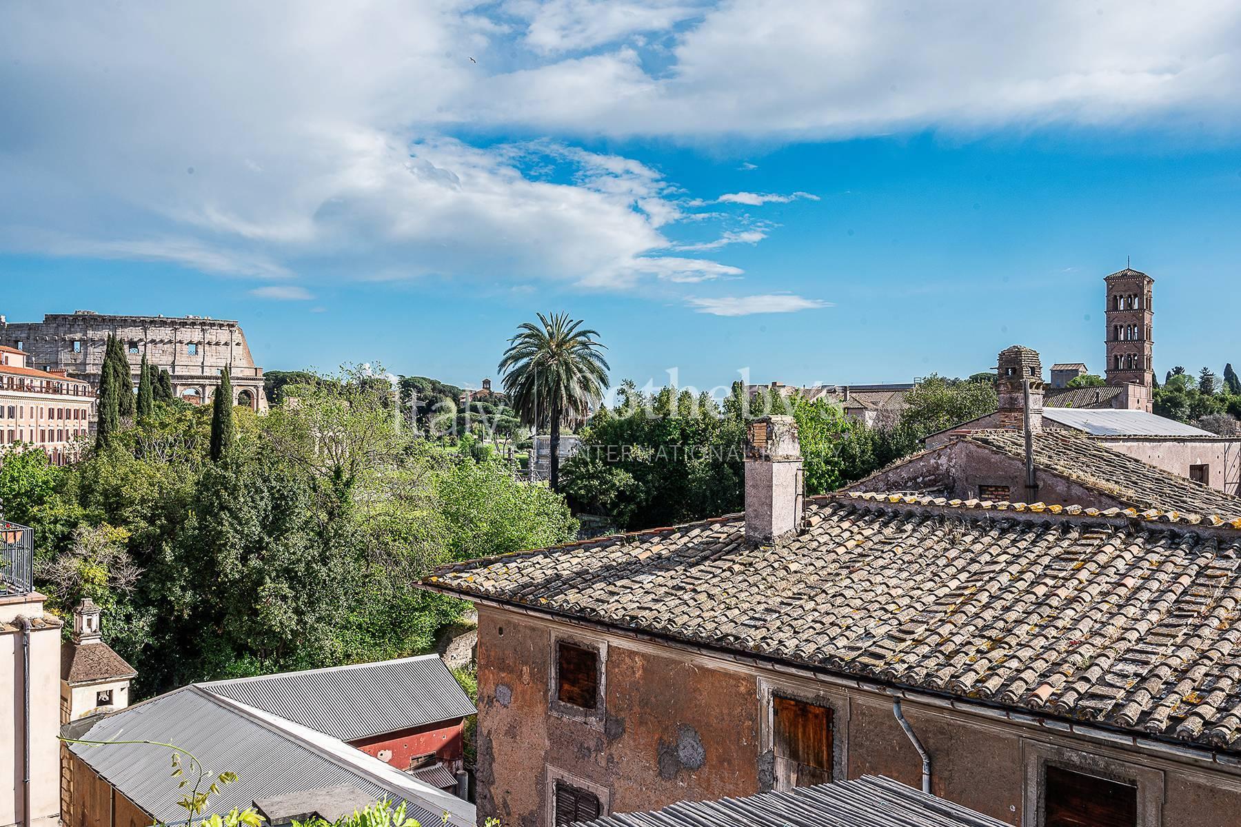 Palazzetto di charme con vista sul Colosseo, in vendita, Roma | Sotheby’s Realty Italy - 23