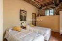 Incantevole Casolare toscano sulle colline di Lucca, in vendita, Borgo a Mozzano | Sotheby’s Realty Italy - 14