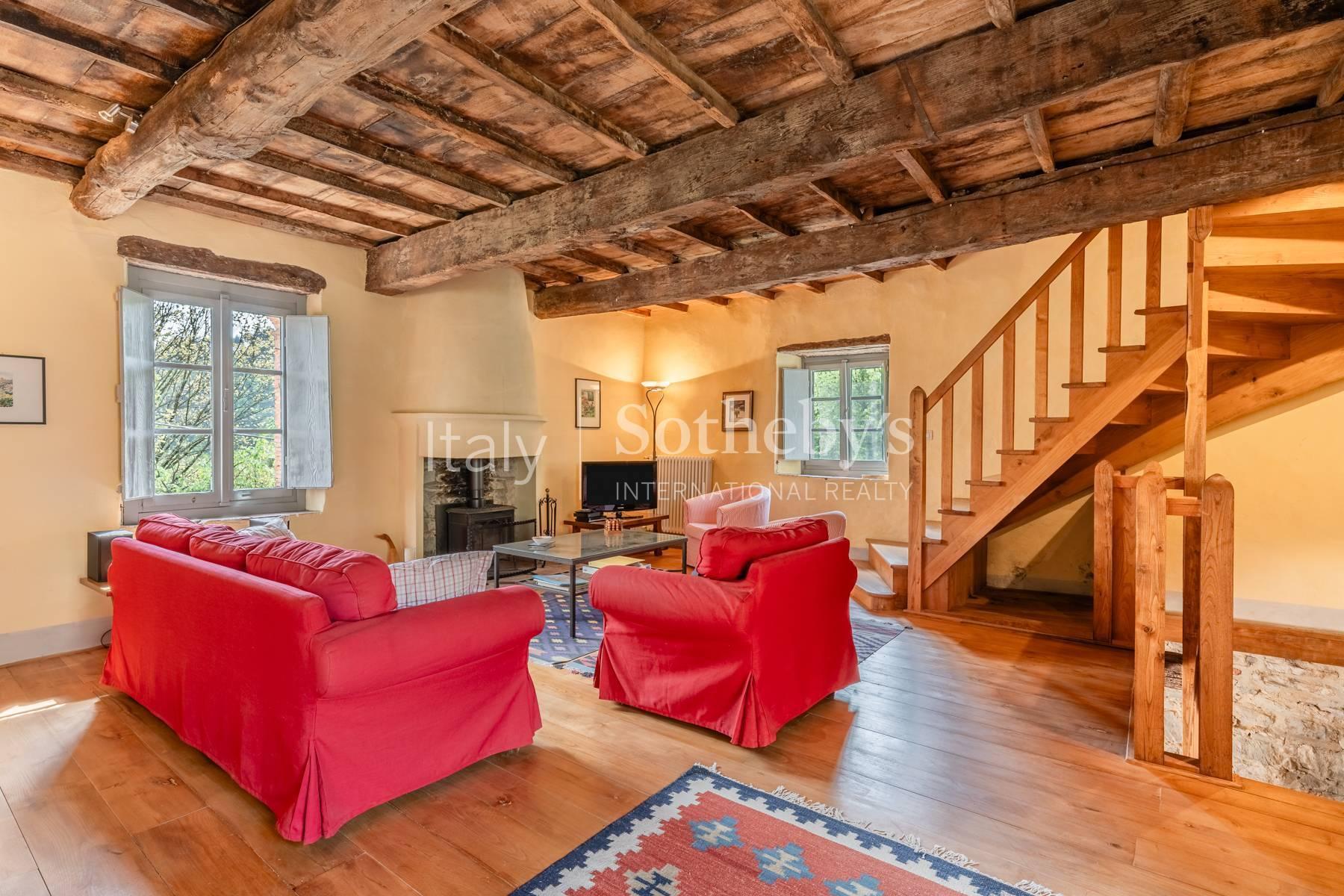 Incantevole Casolare toscano sulle colline di Lucca, in vendita, Borgo a Mozzano | Sotheby’s Realty Italy - 9