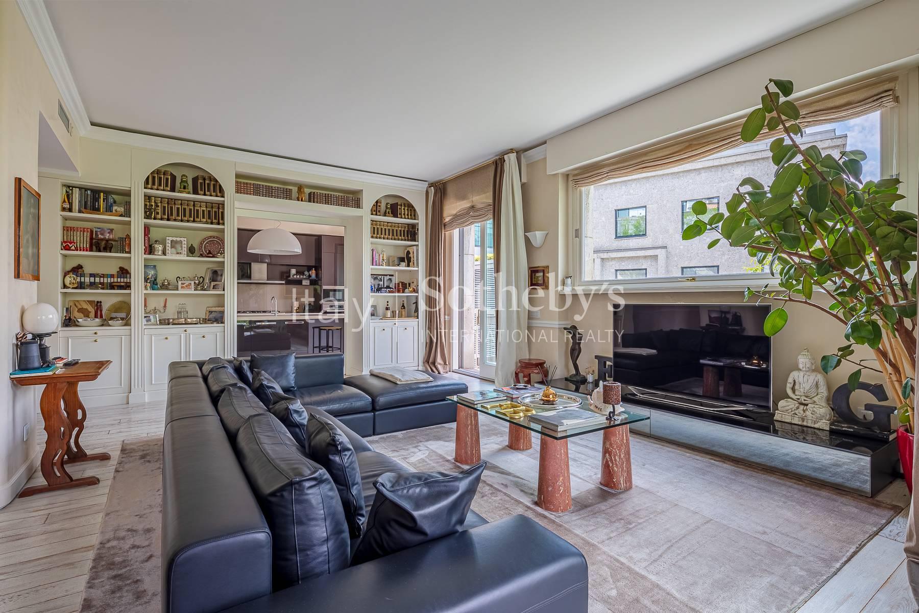 Splendido appartamento nell'elegante cornice di Via dei Giardini, in vendita, Milano | Sotheby’s Realty Italy - 3