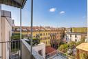 Appartamento all'ultimo piano in un palazzo di Minoletti, in vendita, Milano | Sotheby’s Realty Italy - 1
