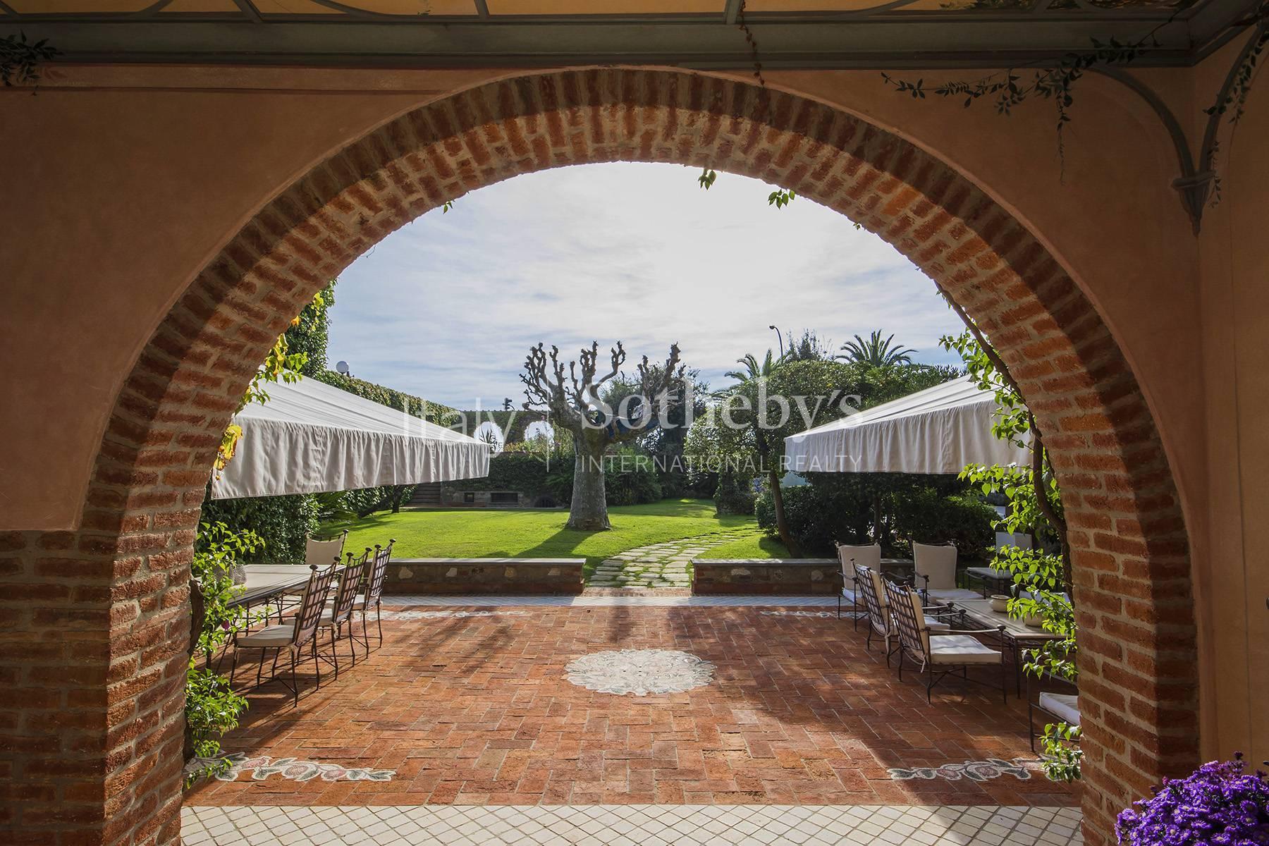 Magnificent property in Marina di Pietrasanta - 8