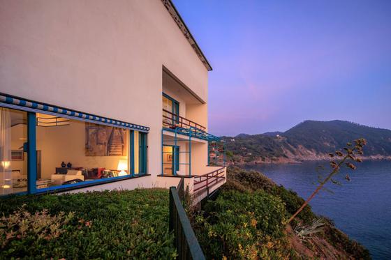 Villa de luxe bord de mer, immobilier Italie vue mer | Sotheby Italy