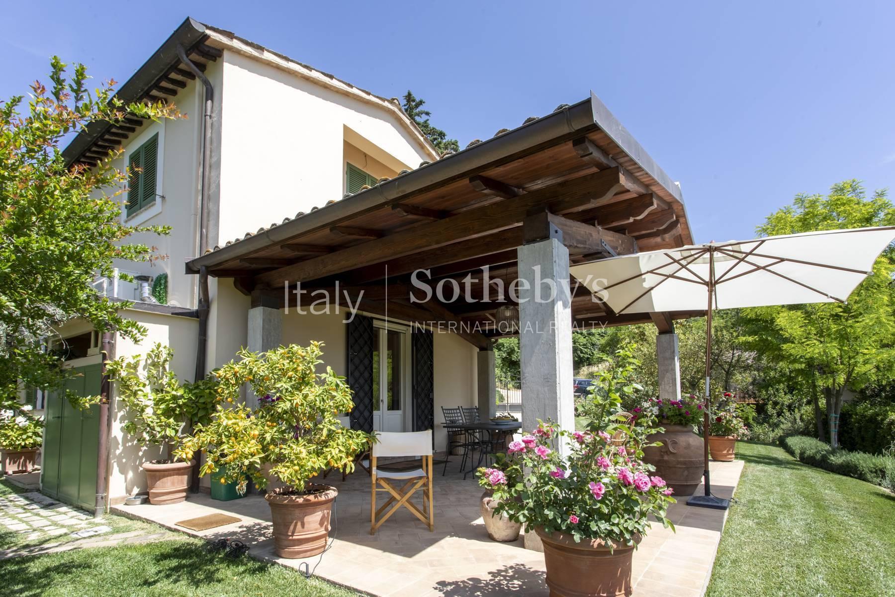 Incantevole villa con giardino nella campagna umbra, in vendita, Montefalco | Sotheby’s Realty Italy - 4