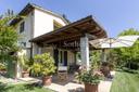 Incantevole villa con giardino nella campagna umbra, in vendita, Montefalco | Sotheby’s Realty Italy - 4