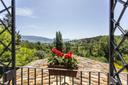 Incantevole villa con giardino nella campagna umbra, in vendita, Montefalco | Sotheby’s Realty Italy - 11