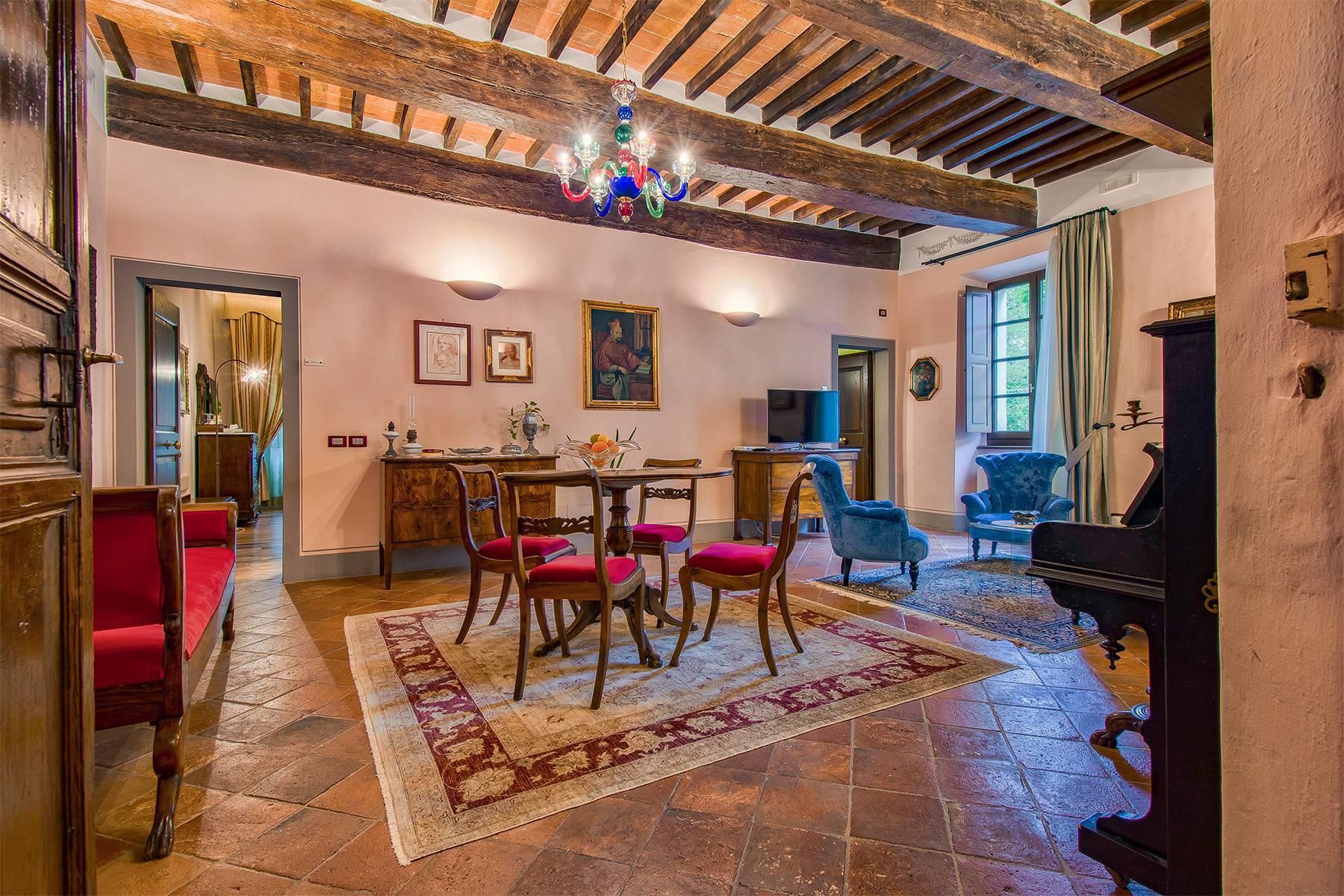 Esclusivo piano nobile in palazzo del '500 a Montepulciano - 1