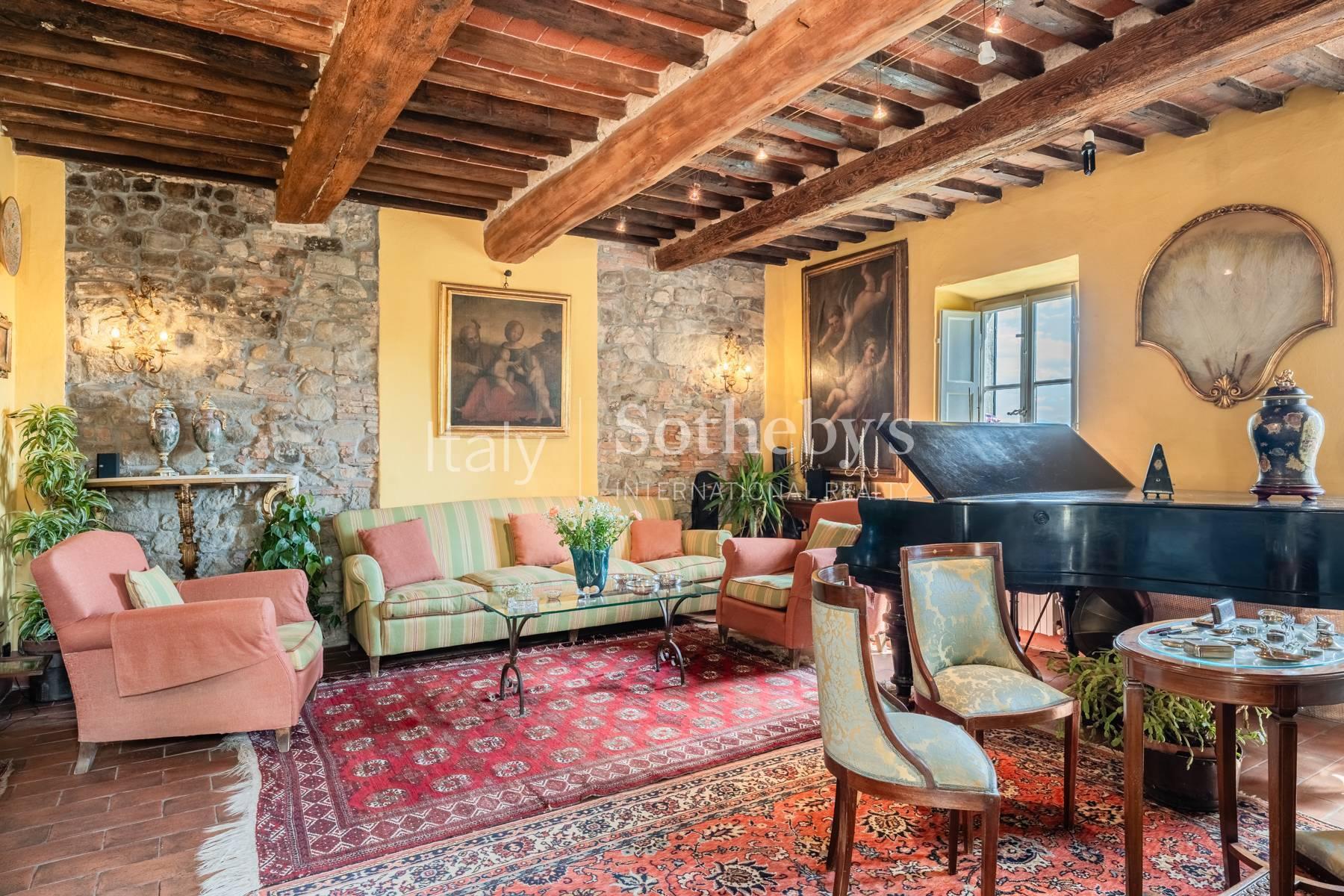 Antico casale con vista sulle colline di Lucca - 5