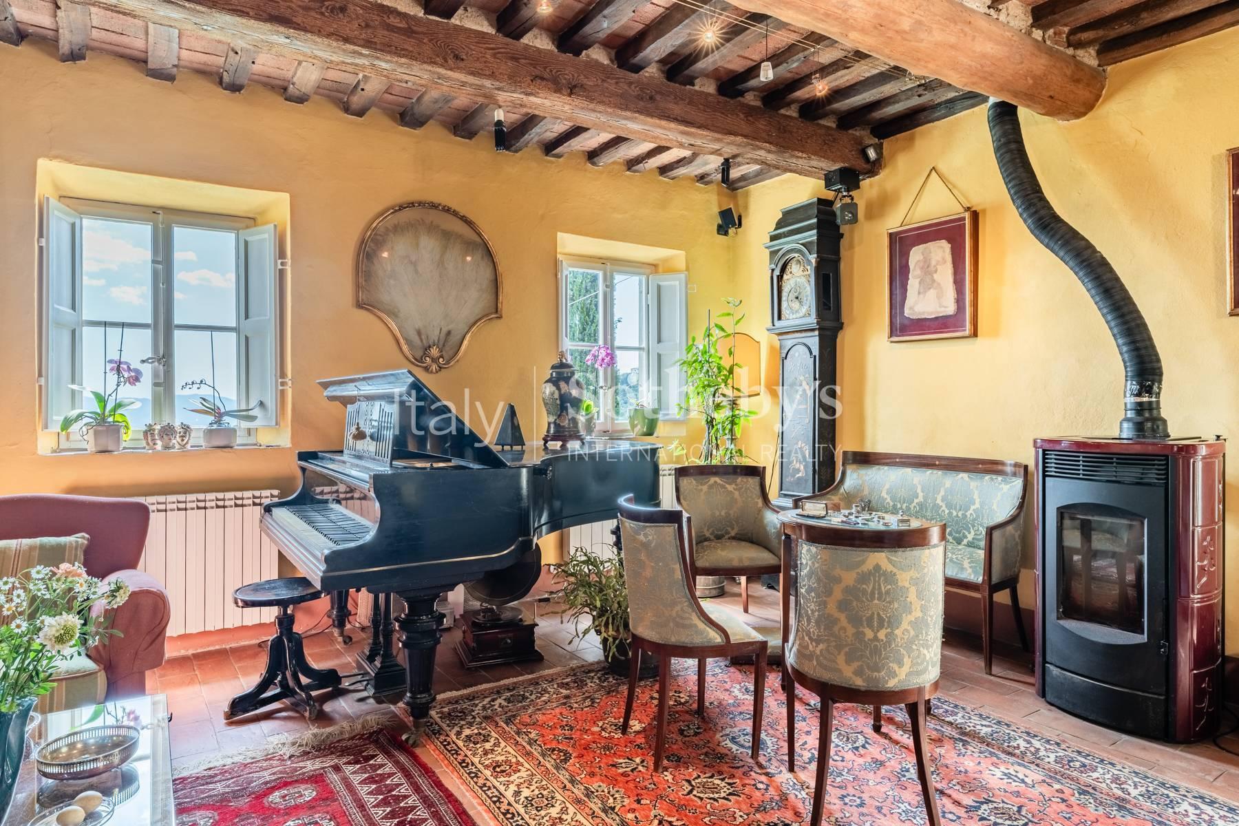 Antico casale con vista sulle colline di Lucca - 6