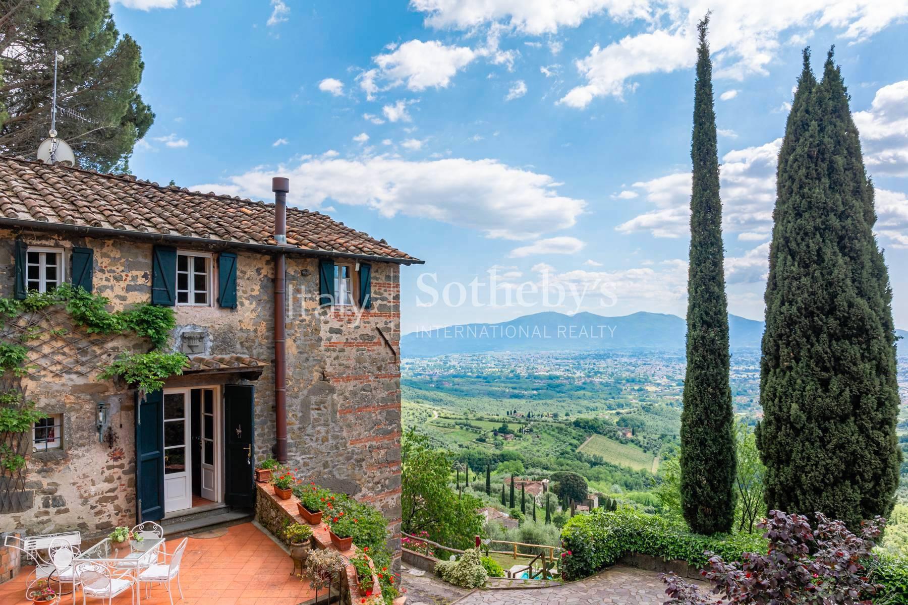 Antico casale con vista sulle colline di Lucca - 3