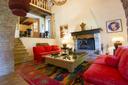 Storico casale con piscina e parco a San Casciano dei Bagni, in vendita, San Casciano dei Bagni | Sotheby’s Realty Italy - 4