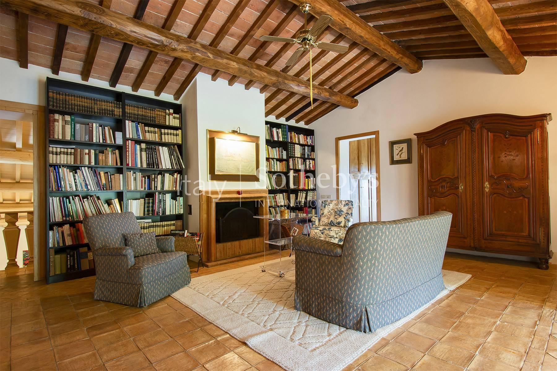 Storico casale con piscina e parco a San Casciano dei Bagni, in vendita, San Casciano dei Bagni | Sotheby’s Realty Italy - 8