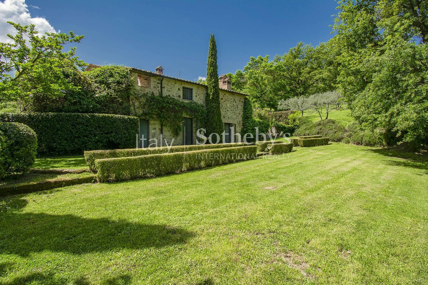 Storico casale con piscina e parco a San Casciano dei Bagni, in vendita, San Casciano dei Bagni | Sotheby’s Realty Italy - 14