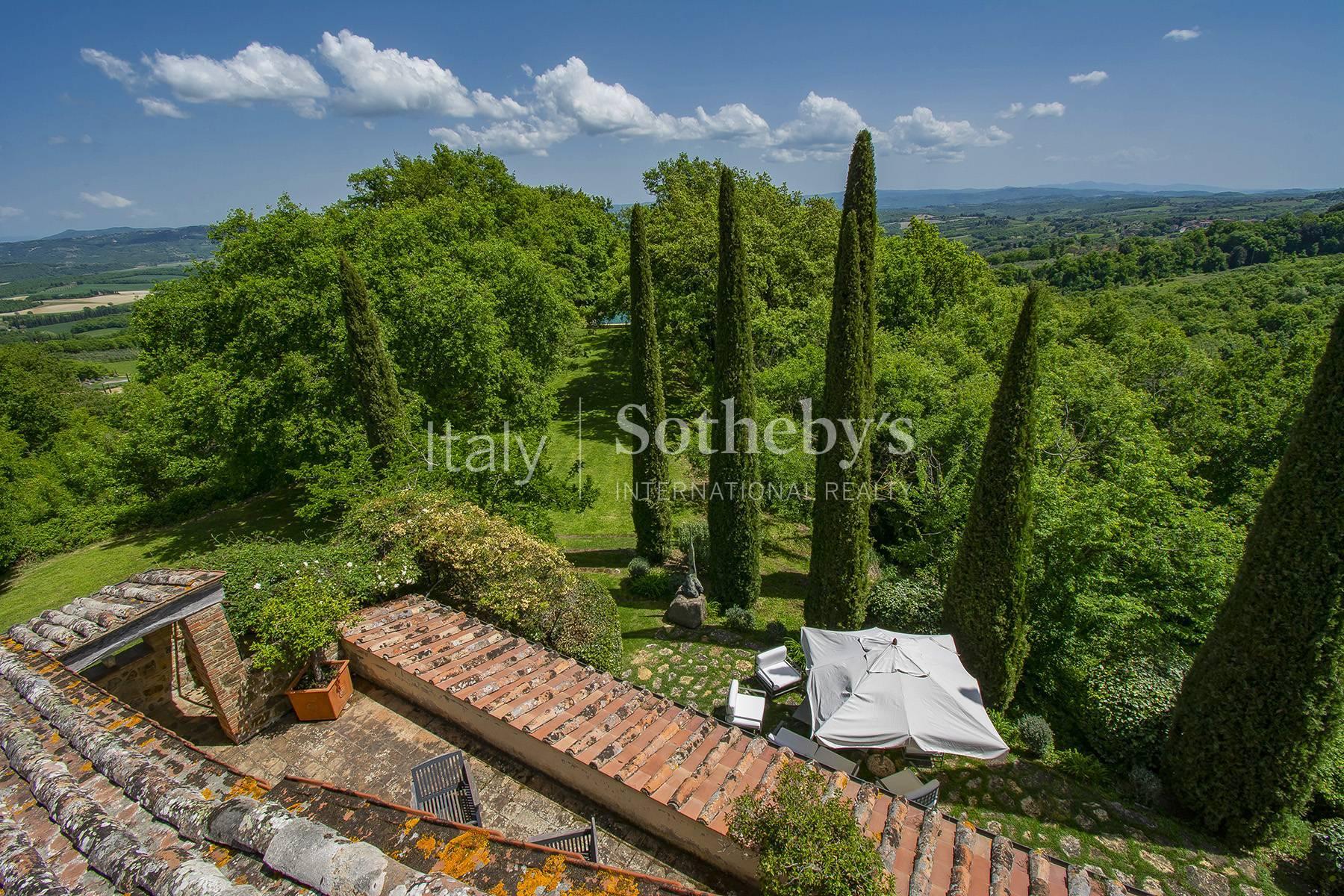 Storico casale con piscina e parco a San Casciano dei Bagni, in vendita, San Casciano dei Bagni | Sotheby’s Realty Italy - 35