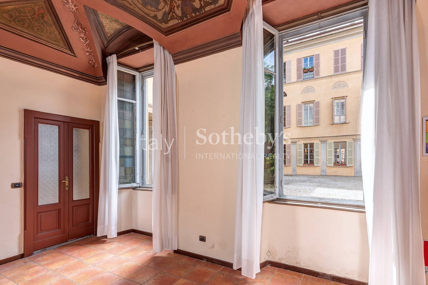 Appartamento in prestigioso palazzo storico, in vendita, Como | Sotheby’s Realty Italy - 15
