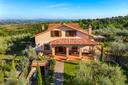 Villa ristrutturata a due passi da Montepulciano, in vendita, Montepulciano | Sotheby’s Realty Italy - 2