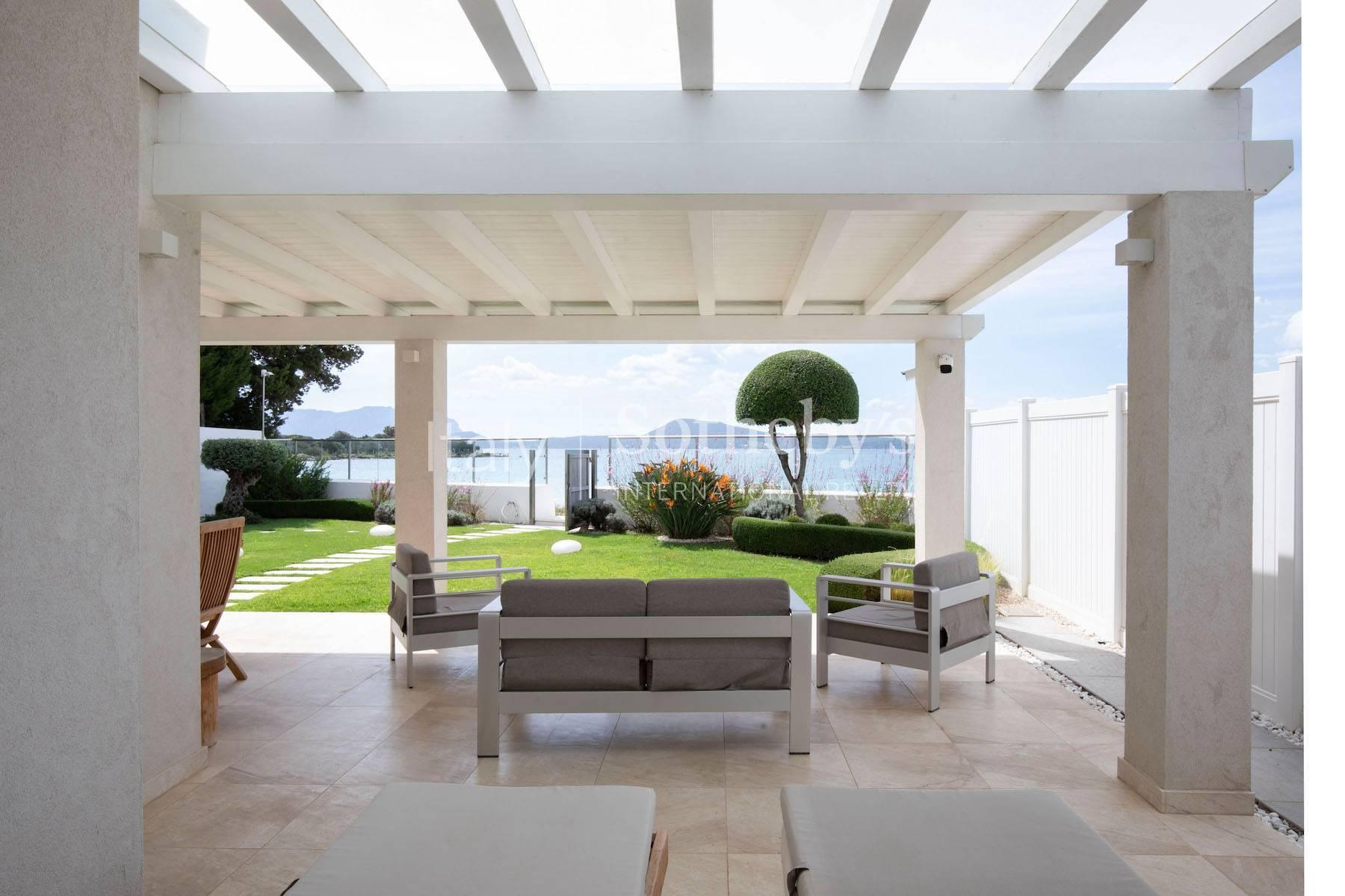 Moderna villa fronte mare a Pittulongu - 4