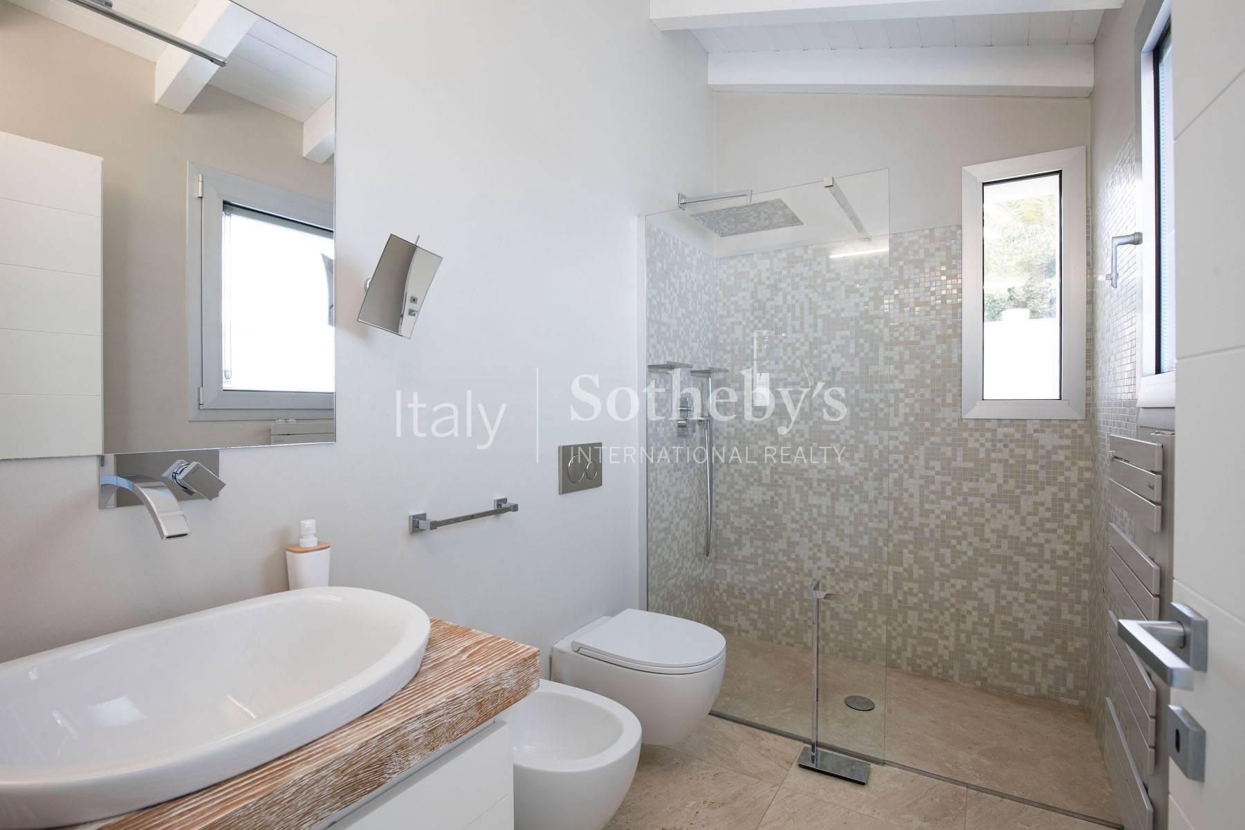 Moderna villa fronte mare a Pittulongu, in vendita, Olbia | Sotheby’s Realty Italy - 9