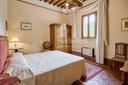 Villa storica con lago privato a Montepulciano, in vendita, Montepulciano | Sotheby’s Realty Italy - 15