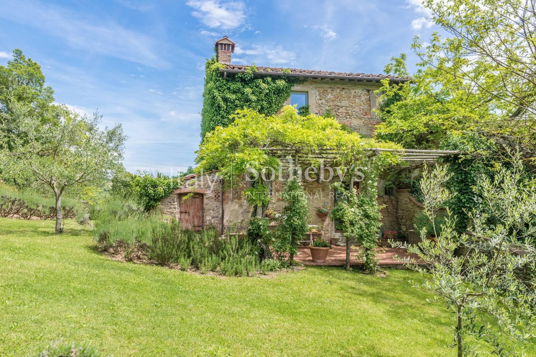 Splendido casale ristrutturato con annessi - 3