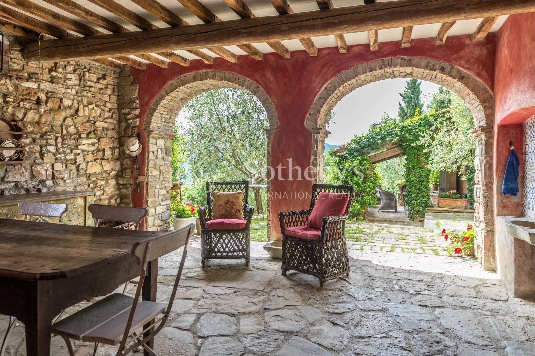 Splendido casale ristrutturato con annessi - 6